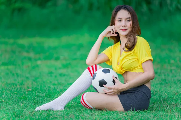 Portret Van Sexy Aziatische Vrouw Dragen Voetbal Speler Jurk World — Stockfoto