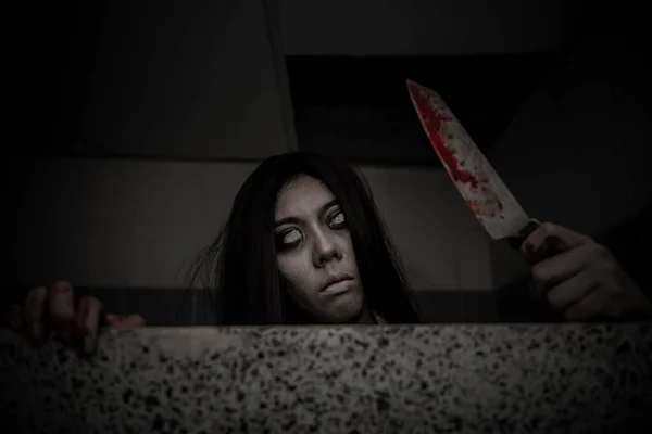 Retrato Mulher Asiática Compõem Fantasma Rosto Cena Terror Fundo Assustador — Fotografia de Stock