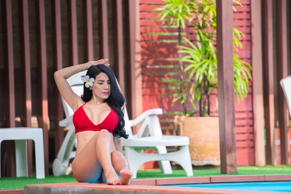 Portrait Femme Asiatique Piscine Thaïlande Mode Bikini Été — Photo