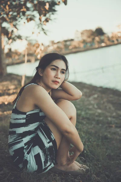 Portret Van Aziatische Vrouw Verdrietig Voelen Van Onbeantwoorde Liefde — Stockfoto