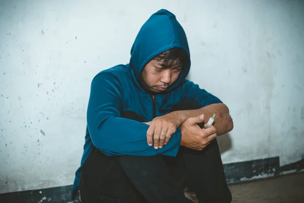 Homens Asiáticos São Viciados Drogas Para Injetar Heroína Suas Veias — Fotografia de Stock