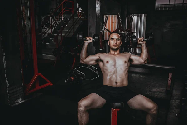 Porträtt Asiatisk Man Stora Muskler Gymmet Thailand Människor Träning För — Stockfoto