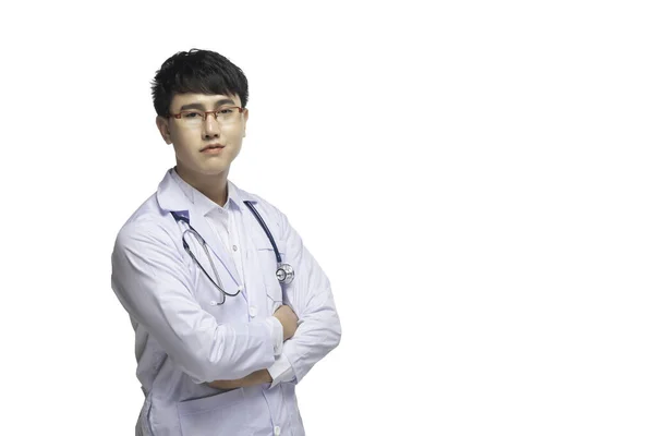 Beyaz Arka Planda Genç Erkek Doktor Portresi Asyalı Adam Taylandlı — Stok fotoğraf