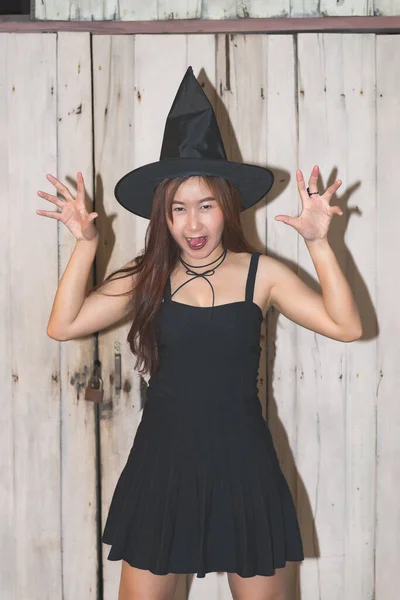 Asian Beautiful Woman Wear Black Dress Witch Hat Halloween Concept — Stock Photo, Image