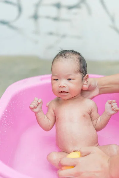 Closeup Asian Baby Take Shower Daylight — Stockfoto