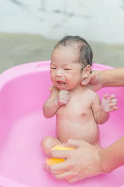 Closeup Asian Baby Take Shower Daylight — Stockfoto