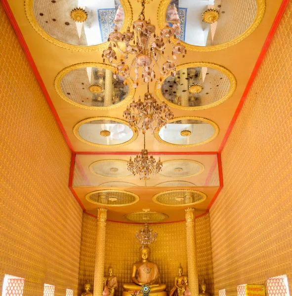 Внутри Древнего Буддийского Храма Концепция Путешествия — стоковое фото