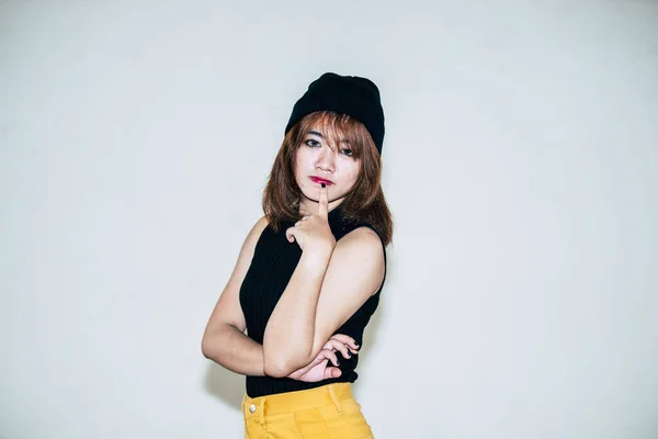 Coole Asiatische Hipster Mädchen Posieren Für Ein Foto Lebensstil Der — Stockfoto