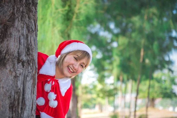 Belle Jeune Femme Asiatique Dans Les Vêtements Père Noël Plein — Photo