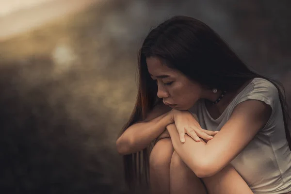 Krásná Thajská Žena Velmi Smutná Neopětované Lásky Ona Přehodnotit Přemýšlet — Stock fotografie
