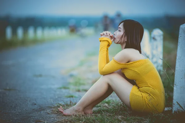 Beautiful Thai Woman Very Sad Unrequited Love Rethink Think Vintage — Stock Photo, Image