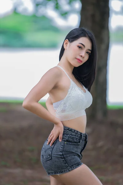 Portrait Beautiful Asian Woman Black Hair Outdoor Happy Woman Concept — 스톡 사진