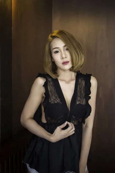 Porträt Der Schönen Asiatischen Sexy Frau Schlafzimmer Thailand — Stockfoto