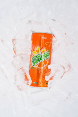 Alüminyum kutuda içecek 