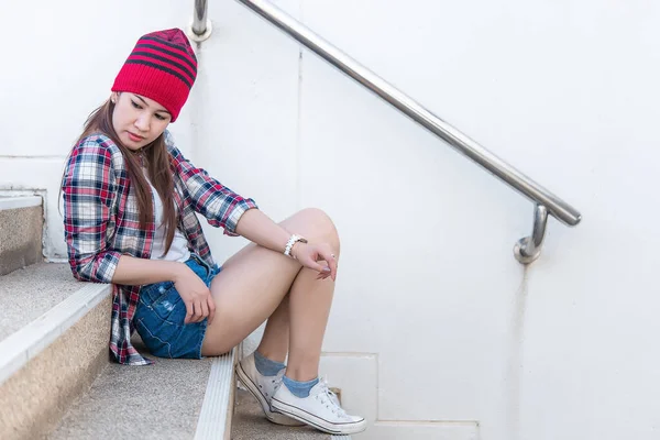 Portrait Beautiful Asian Hipster Girl Stair Background — Stock Photo, Image