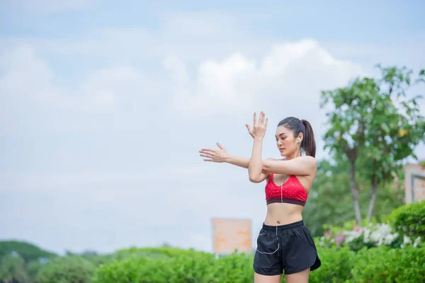 Asian Sporty Woman Stretching Body Breathing Fresh Air Park Thailand — Stock Photo, Image