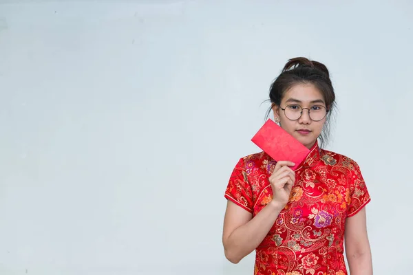 Porträt Einer Schönen Asiatin Cheongsam Kleid Frohes Chinesisches Neujahrskonzept — Stockfoto