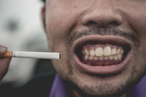 Cigarro Com Boca Sem Dia Mundial Tabaco Foco Seletivo — Fotografia de Stock