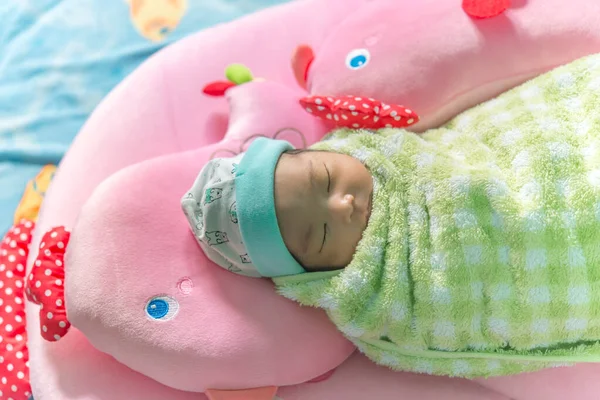 Primer Plano Asiático Bebé Dormir Día —  Fotos de Stock