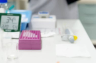 Bilim adamı deneyi için bulanık masa