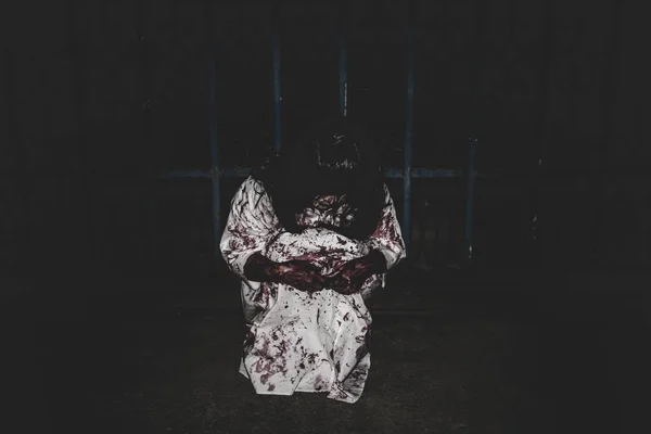 Портрет Азиатки Макияж Призрак Лицо Сцена Ужаса Страшный Фон Хэллоуин — стоковое фото