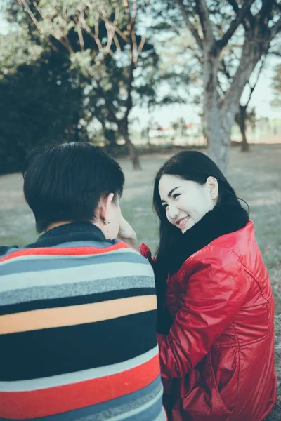 Rear View Asian Couple Relaxing Park — Stock Photo, Image