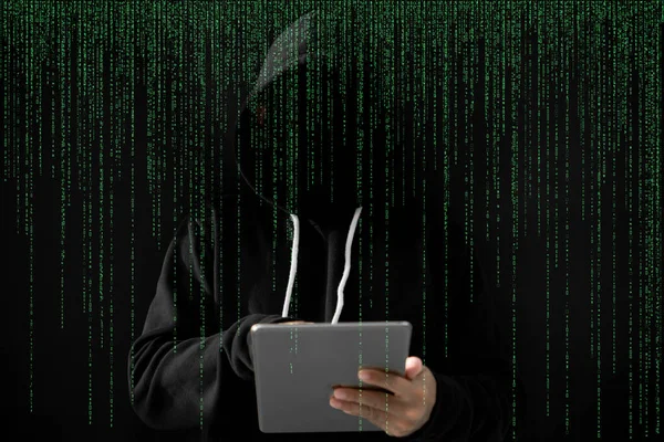 Asiatico Hacker Nero Cappuccio Sfondo Nero — Foto Stock