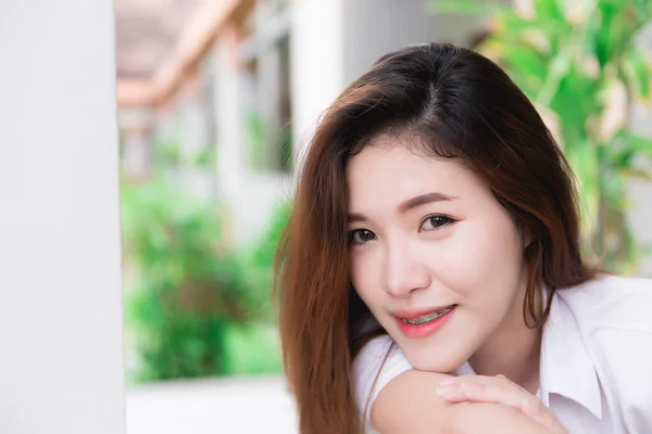 Portrait Beautiful Thai Student Cute Asian Girl Outdoors Thailand People — Stok Foto