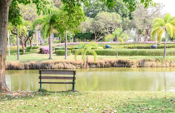 Hermoso Estanque Parque — Foto de Stock