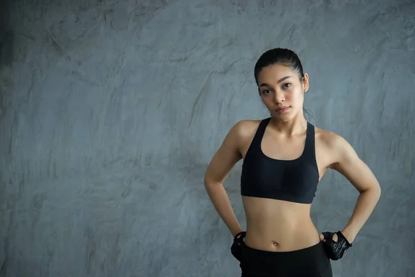 Close Asian Beautiful Sportswoman Wear Sport Bra Wall Gym Thailand — стоковое фото