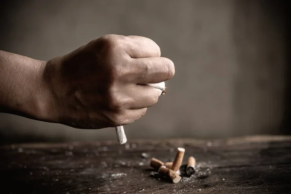 Mundo Sem Tabaco Dia Close Mão Apague Cigarro Não Fumar — Fotografia de Stock