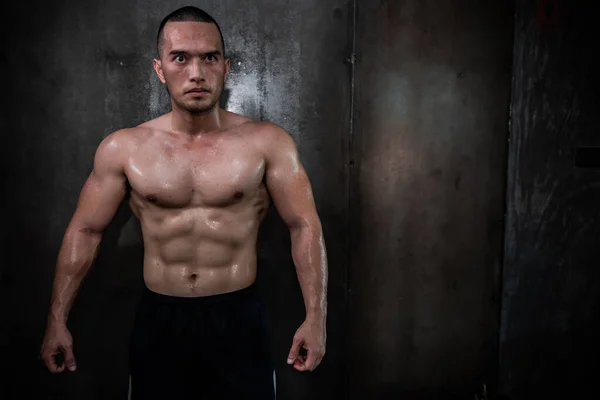 Retrato Hombre Asiático Gran Músculo Gimnasio Tailandia Personas Entrenamiento Para — Foto de Stock