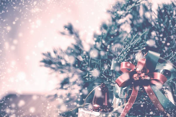 Árvore Natal Decorações Natal Com Estilo Vintage Neve — Fotografia de Stock