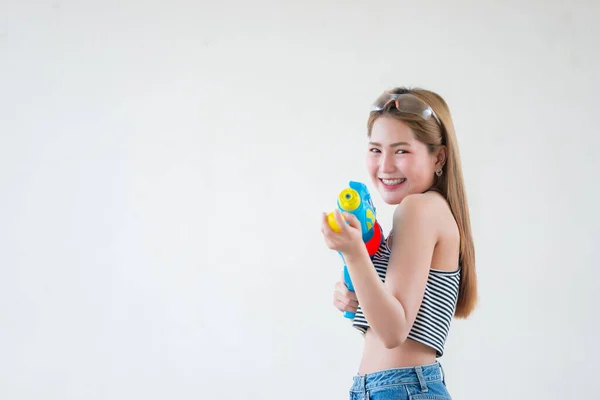 Asian Beautiful Woman Gun Water Hand White Background Festival Songkran — Stockfoto