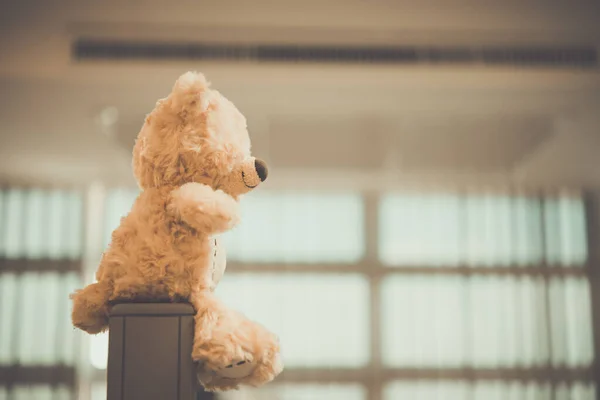 Alone Teddy Bear Vintage Style — Stock Photo, Image