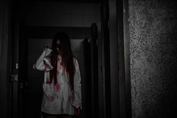 Retrato Mujer Asiática Conforman Cara Fantasma Con Sangre Escena Horror — Foto de Stock