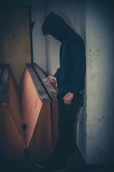 Retrato Homem Asiático Triste Viciado Drogas Homem Sentado Chão Droga — Fotografia de Stock