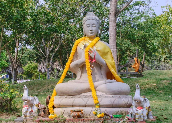 Buddhastatyn Templet — Stockfoto