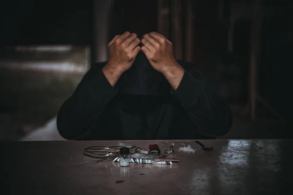 Asian Men Drug Addicts Inject Heroin Veins Themselves Flakka Drug — Stock Photo, Image