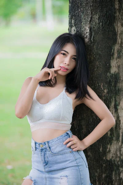 Portrait Beautiful Asian Woman Black Hair Outdoor Happy Woman Concept — 스톡 사진