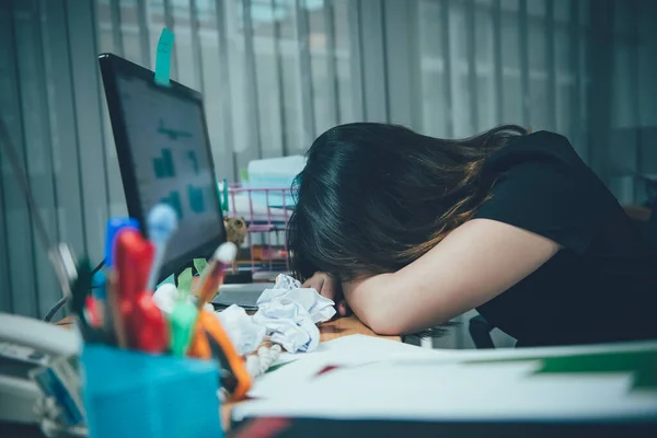 Ásia Escritório Mulher Estresse Partir Trabalho Sobrecarga Trabalho Horário Especificado — Fotografia de Stock