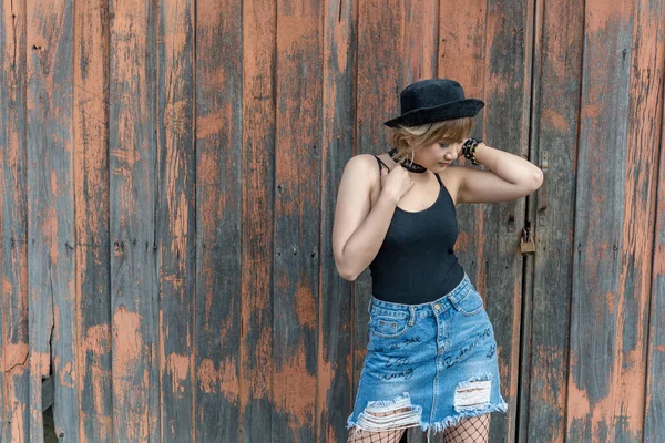 Portrait Der Schönen Asiatischen Frau Neuen Look Mit Kurzen Haaren — Stockfoto