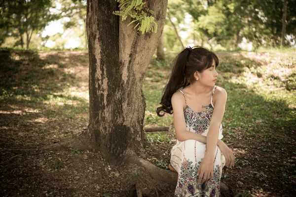 Close Triste Bella Donna Asiatica Unrequire Amore Lei Pensa Così — Foto Stock