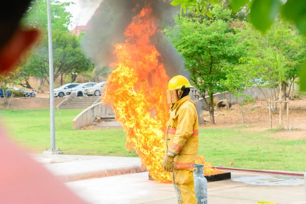 Thailand April 2016 Fire Training Firefighter Who Carefully Synchrotron Light — Stock Photo, Image