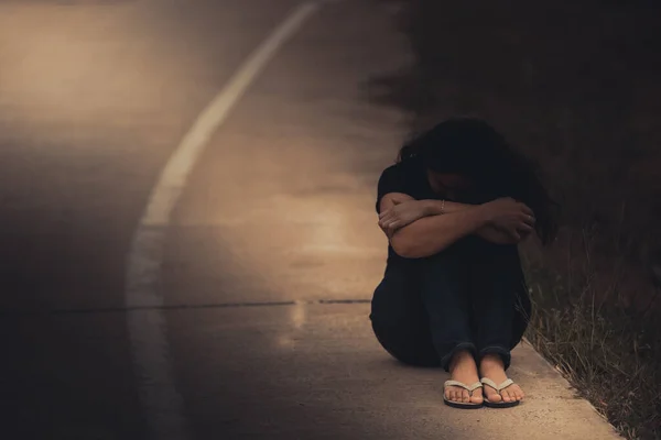 Asiático Menina Bonita Sentir Sozinho Floresta Sad Conceito Mulher Tailândia — Fotografia de Stock