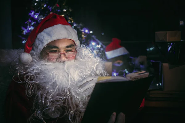 Portrait Happy Santa Clause Reading Book Merry Christmas Concept — стокове фото