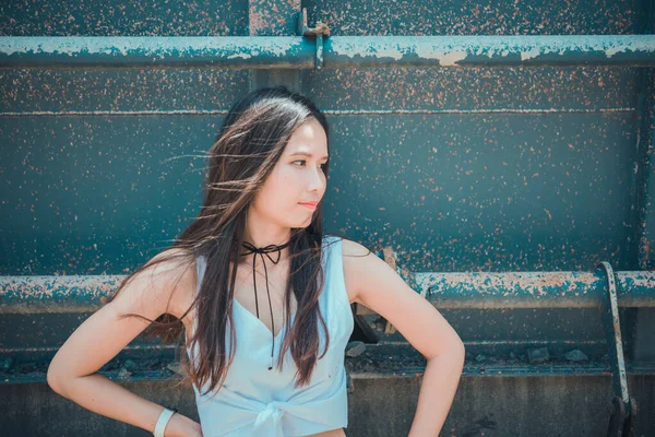 Portret Van Mooie Aziatische Vrouw Rode Mond Vintage Stijl — Stockfoto