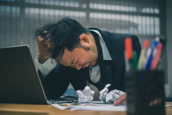 Empresário Asiático Estressado Trabalho Furioso Trabalho Duro Boss Queixar Sobre — Fotografia de Stock