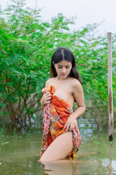 Portret Seksownej Azjatki Nad Rzeką Tajlandia Ludzie Wsi — Zdjęcie stockowe