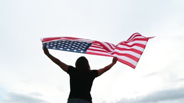 Hátsó Nézet Gazdaság Amerikai Zászló Usa Függetlenség Napja Koncepció — Stock videók